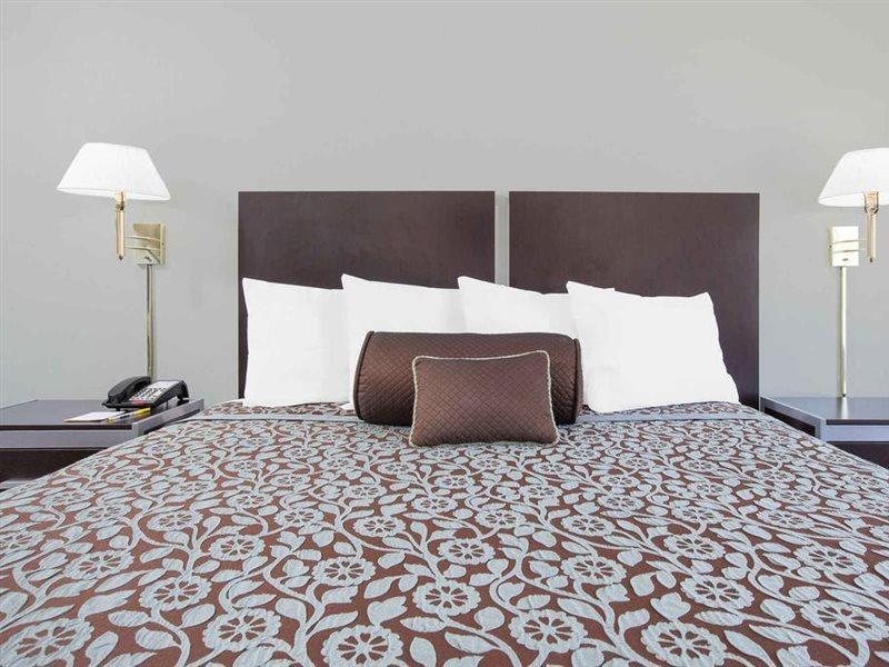Days Inn By Wyndham Market Center Dallas Love Field Luaran gambar